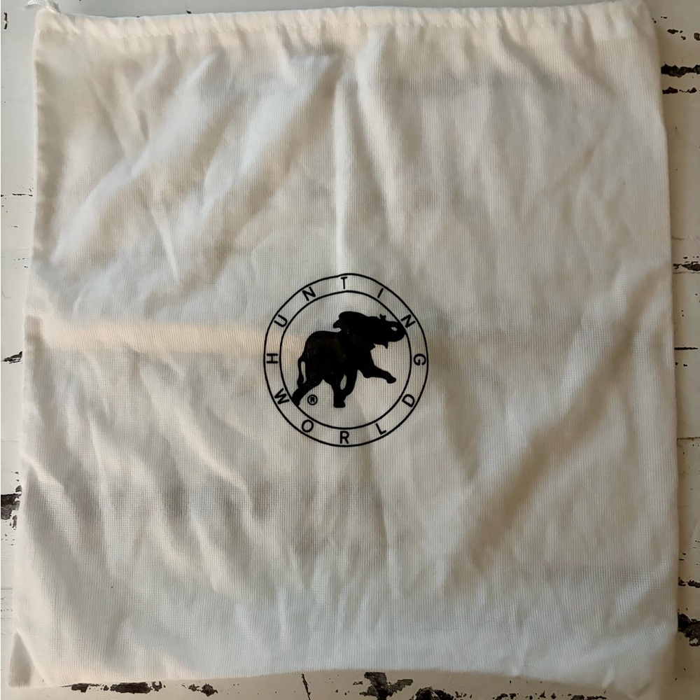 Hunting World White Dust Bag